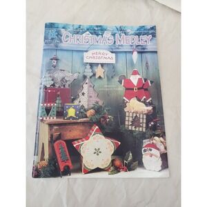 Provo Craft Christmas Medley Pattern Book Marie Cole Wood Craft Designs 40-6219